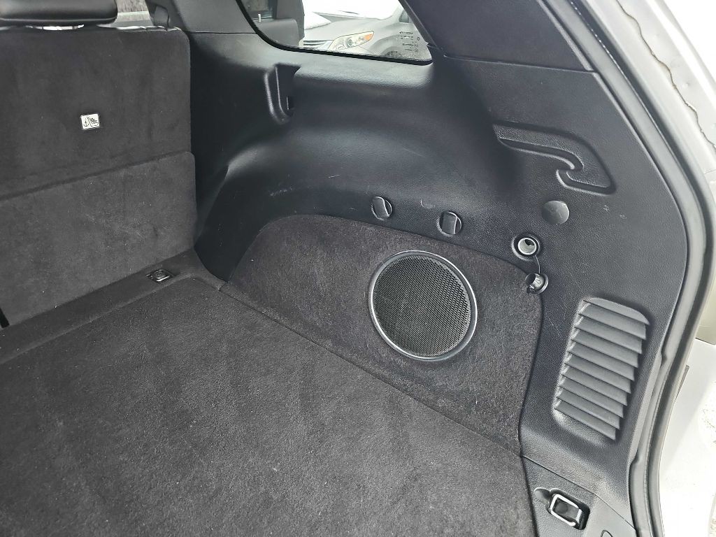 2011 Jeep Grand Cherokee Image 37