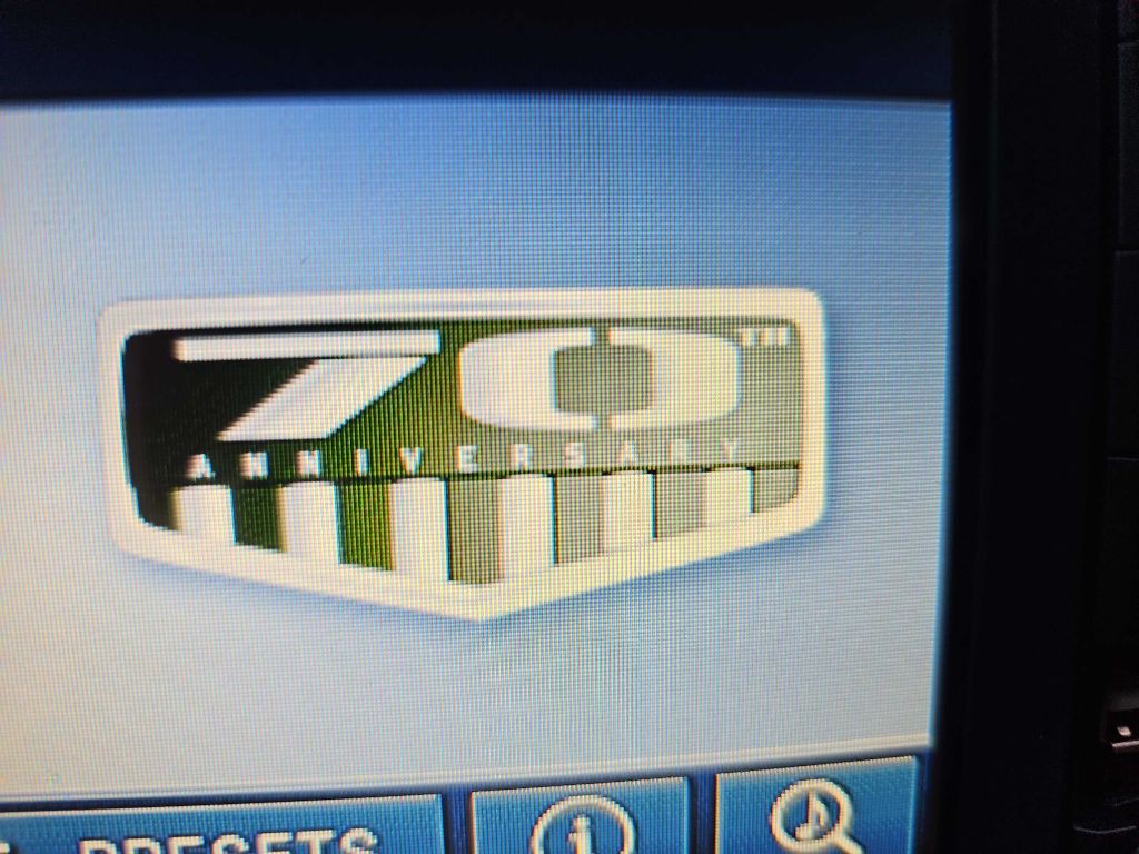 2011 Jeep Grand Cherokee Image 52