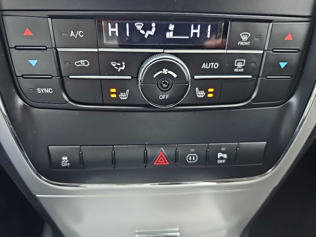 2011 Jeep Grand Cherokee Image 55