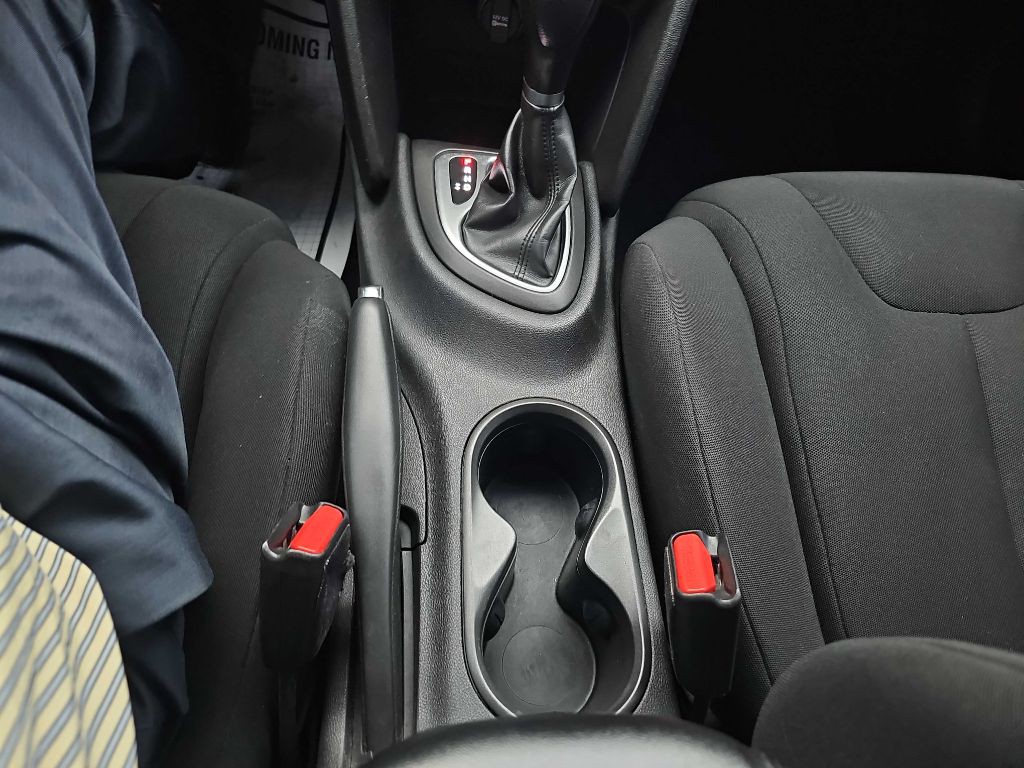 2013 Dodge Dart Image 39