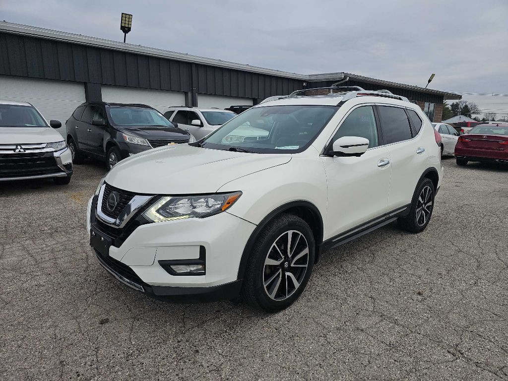 2019 Nissan Rogue Image 1
