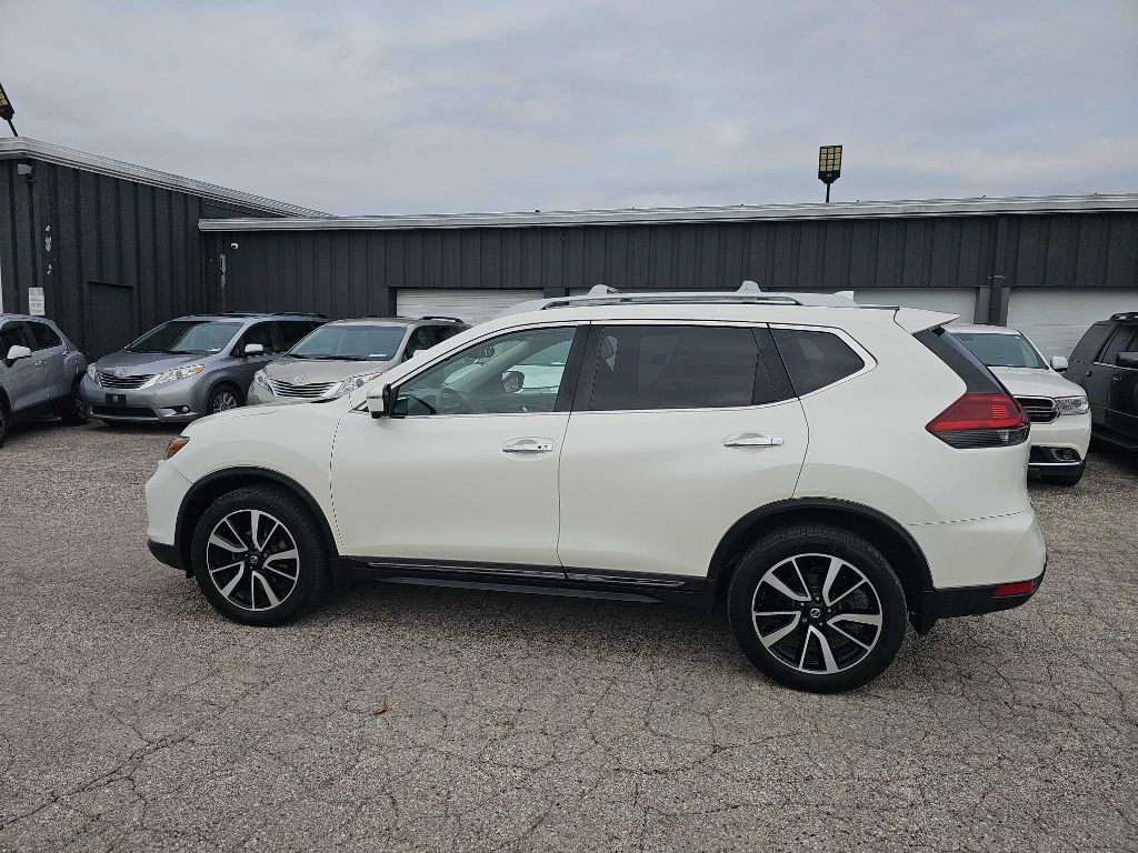 2019 Nissan Rogue Image 12
