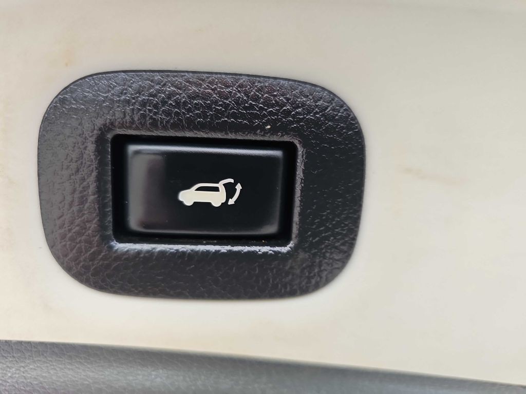 2019 Nissan Rogue Image 33