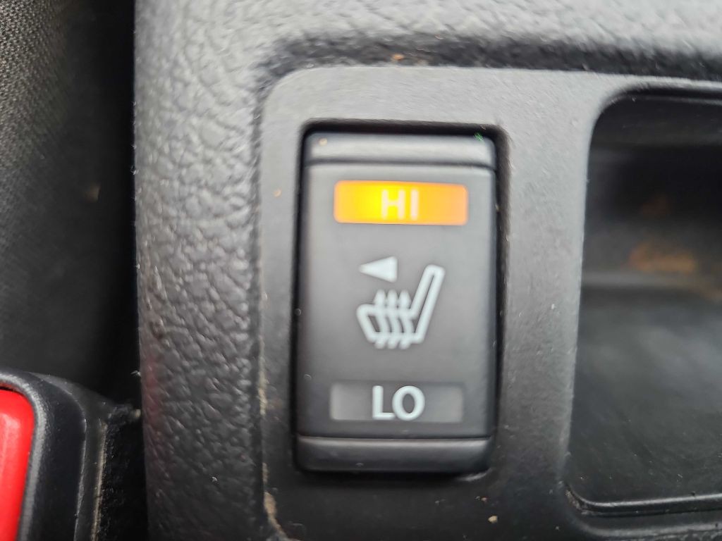 2019 Nissan Rogue Image 57