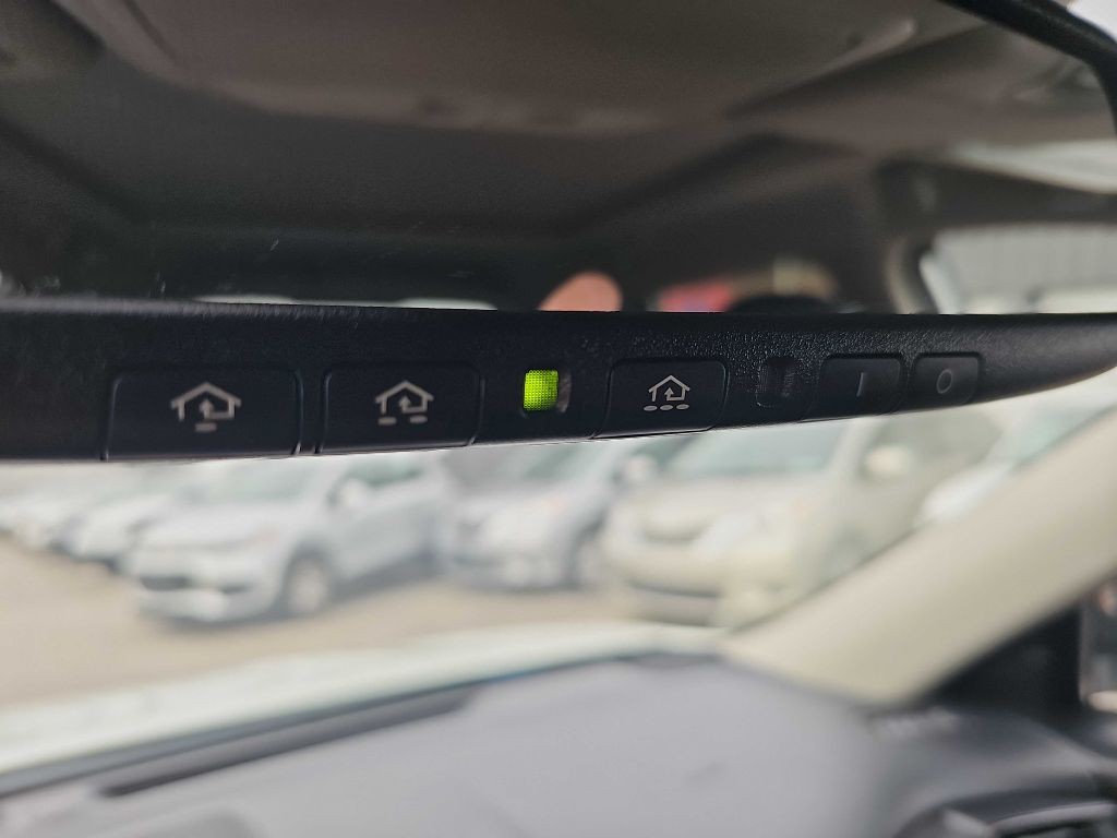 2019 Nissan Rogue Image 63