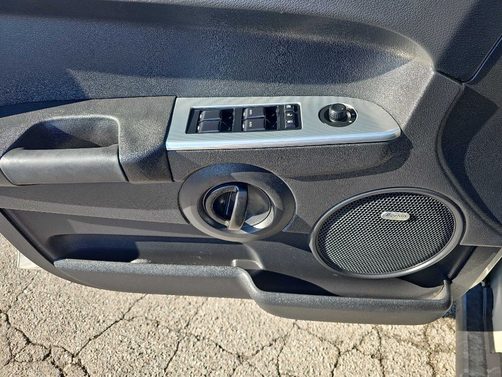 2008 Jeep Commander Image 37