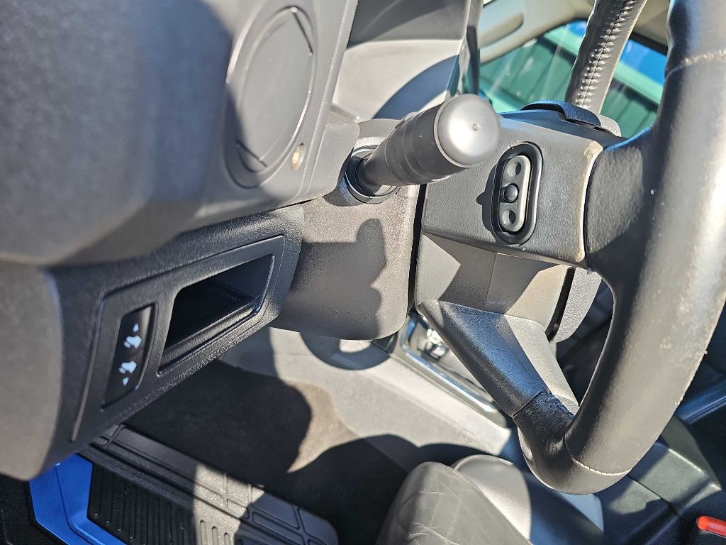 2008 Jeep Commander Image 43