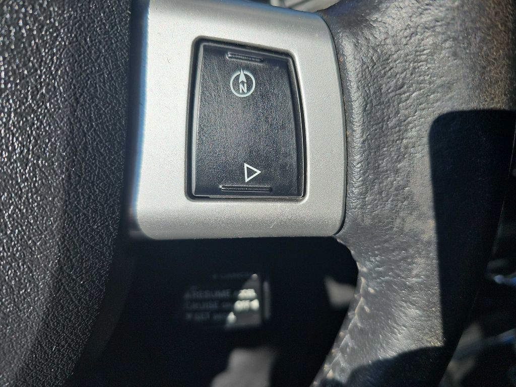 2008 Jeep Commander Image 46