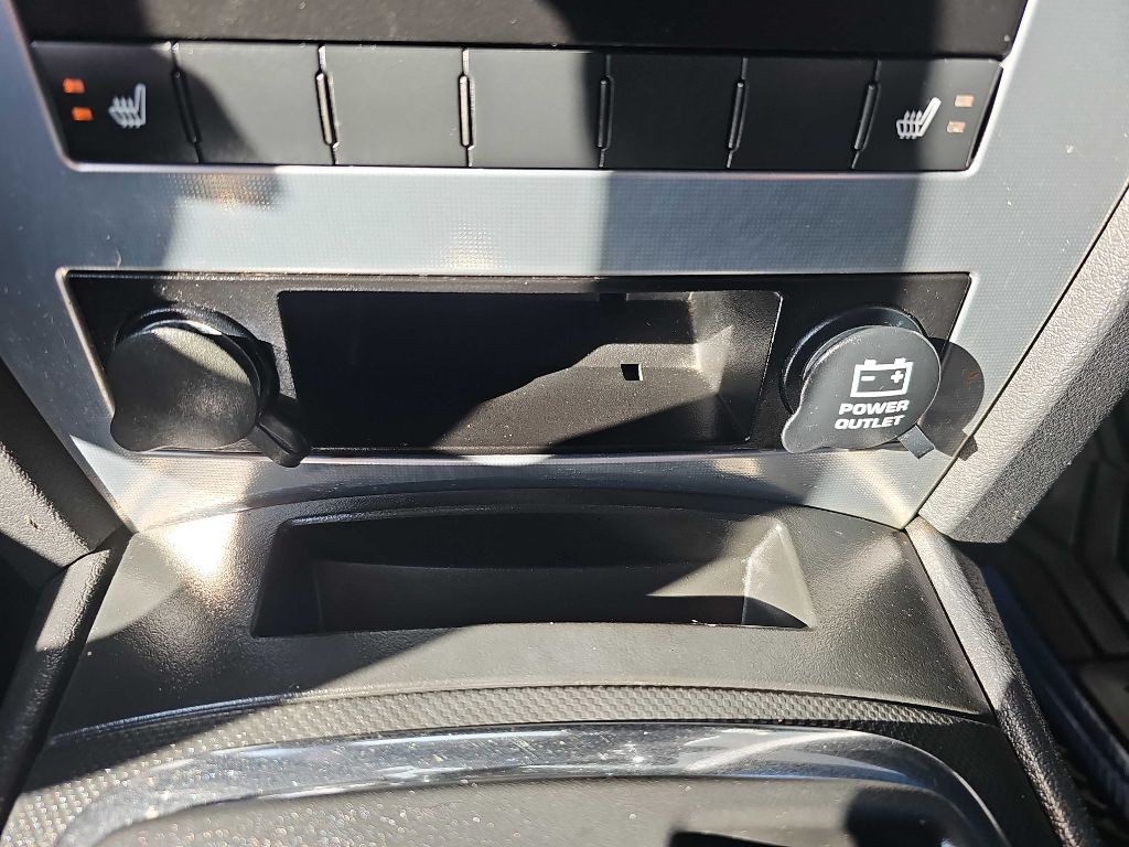 2008 Jeep Commander Image 51