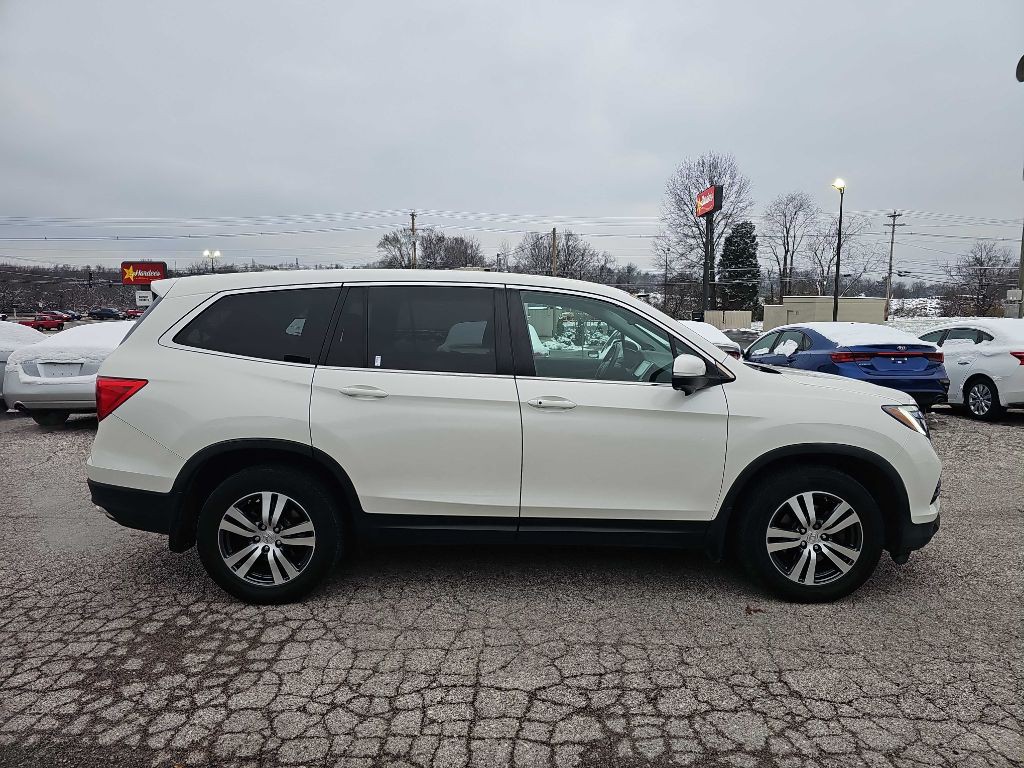 2017 Honda Pilot Image 6