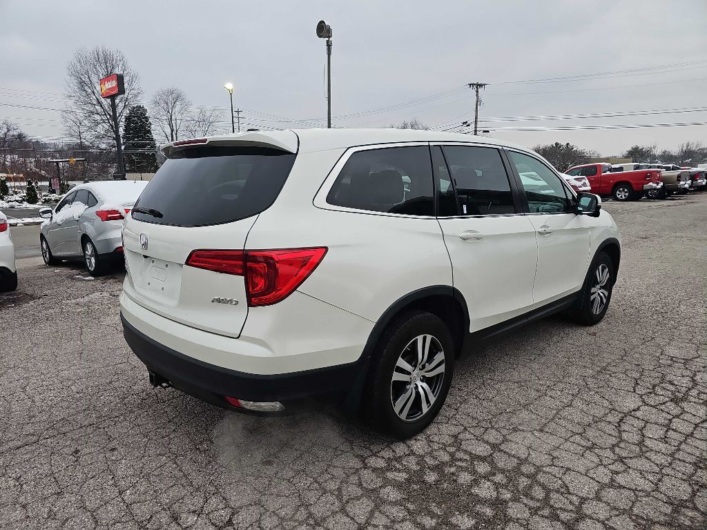 2017 Honda Pilot Image 7