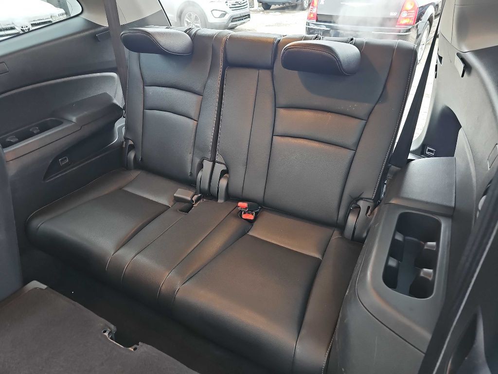 2017 Honda Pilot Image 28