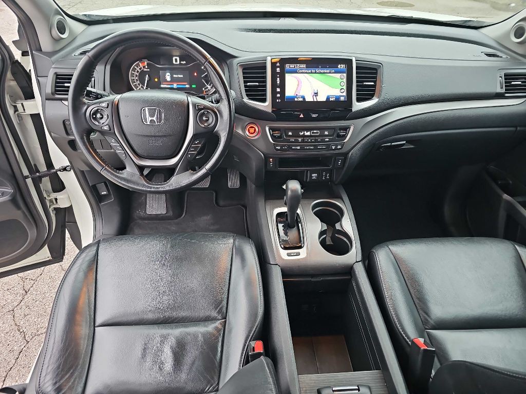 2017 Honda Pilot Image 34