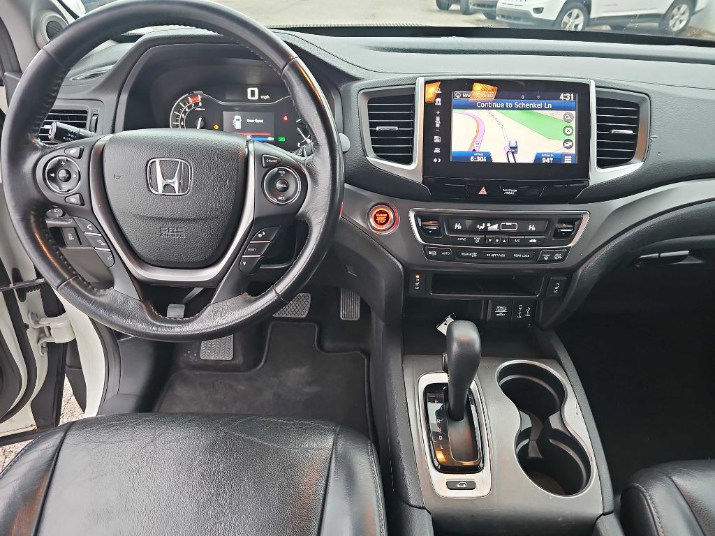 2017 Honda Pilot Image 35