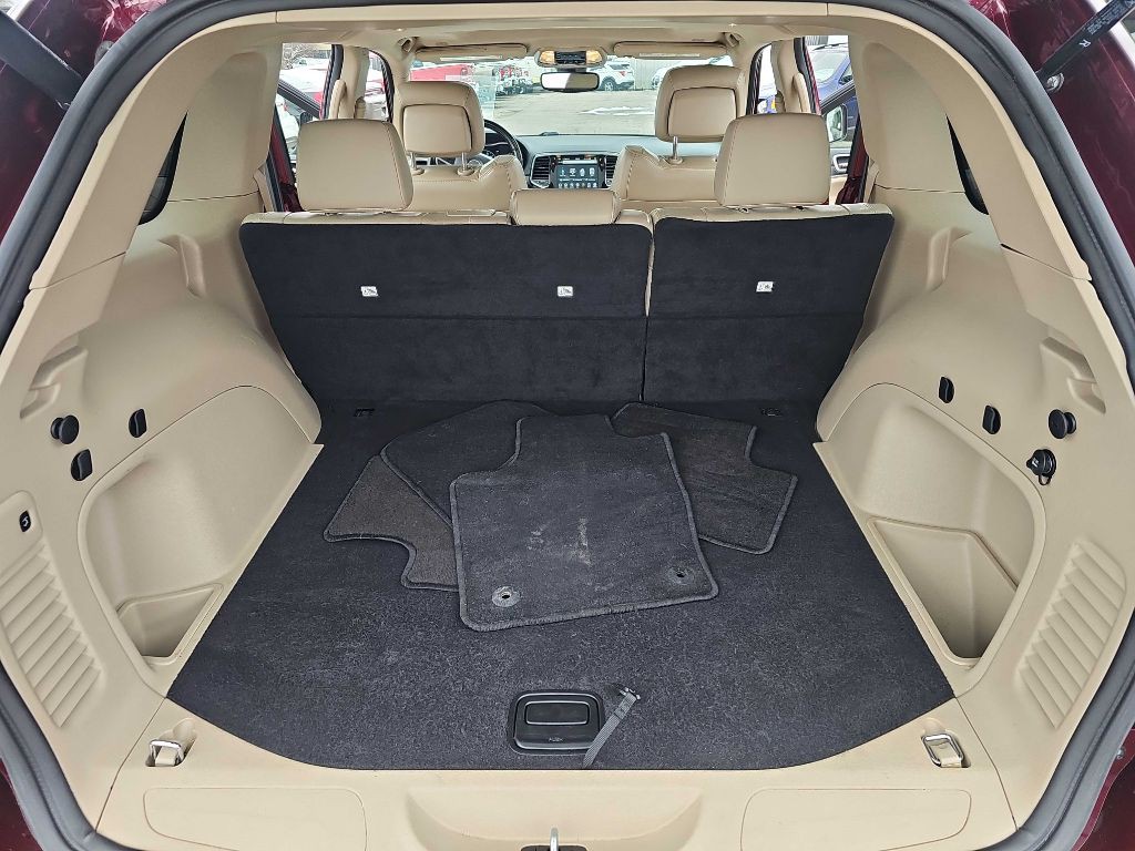 2021 Jeep Grand Cherokee Image 32