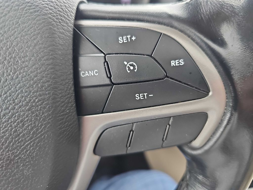 2021 Jeep Grand Cherokee Image 44