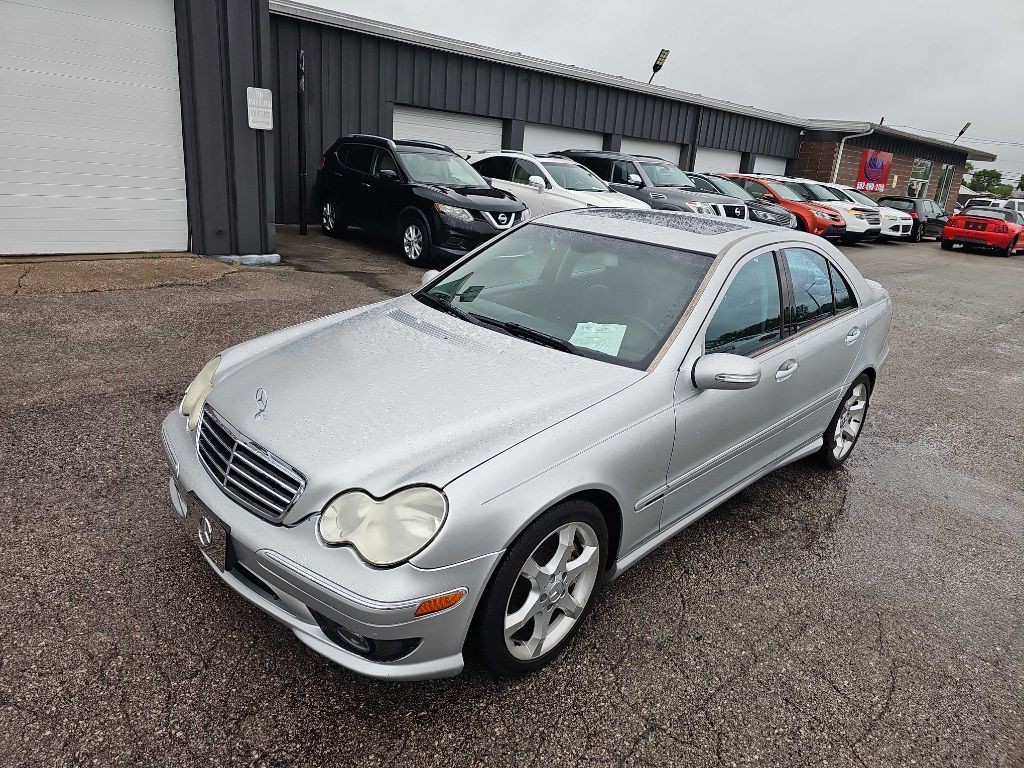 2007 Mercedes-Benz C-Class Image 3