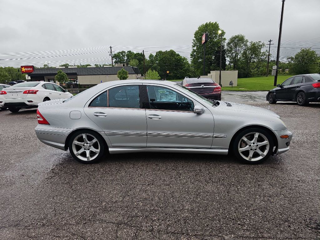 2007 Mercedes-Benz C-Class Image 9