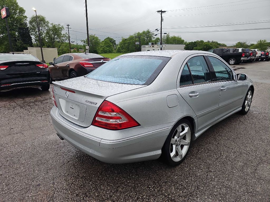 2007 Mercedes-Benz C-Class Image 12