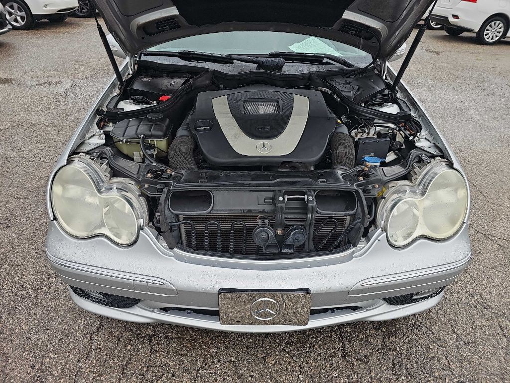 2007 Mercedes-Benz C-Class Image 20