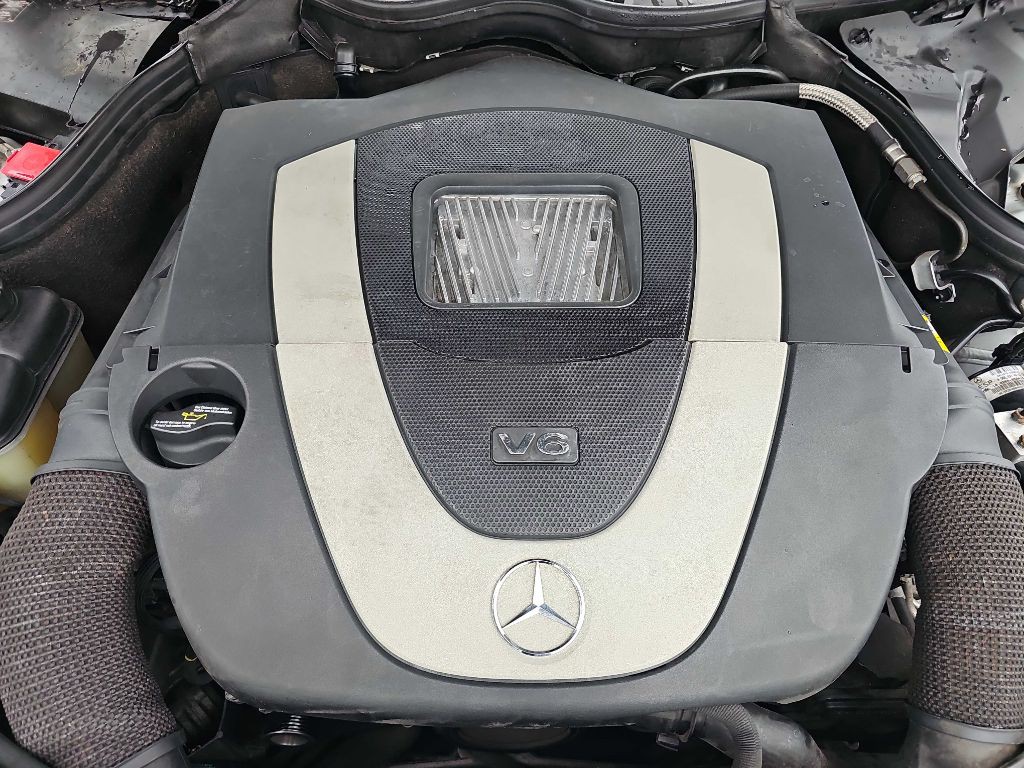 2007 Mercedes-Benz C-Class Image 25