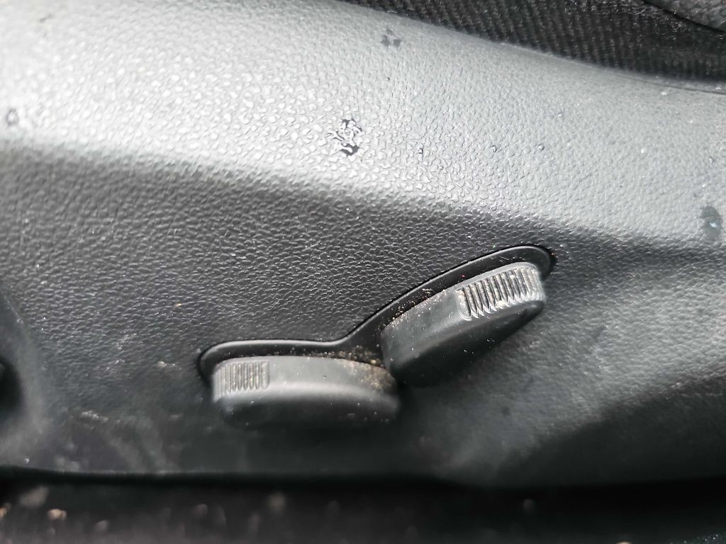 2007 Mercedes-Benz C-Class Image 37