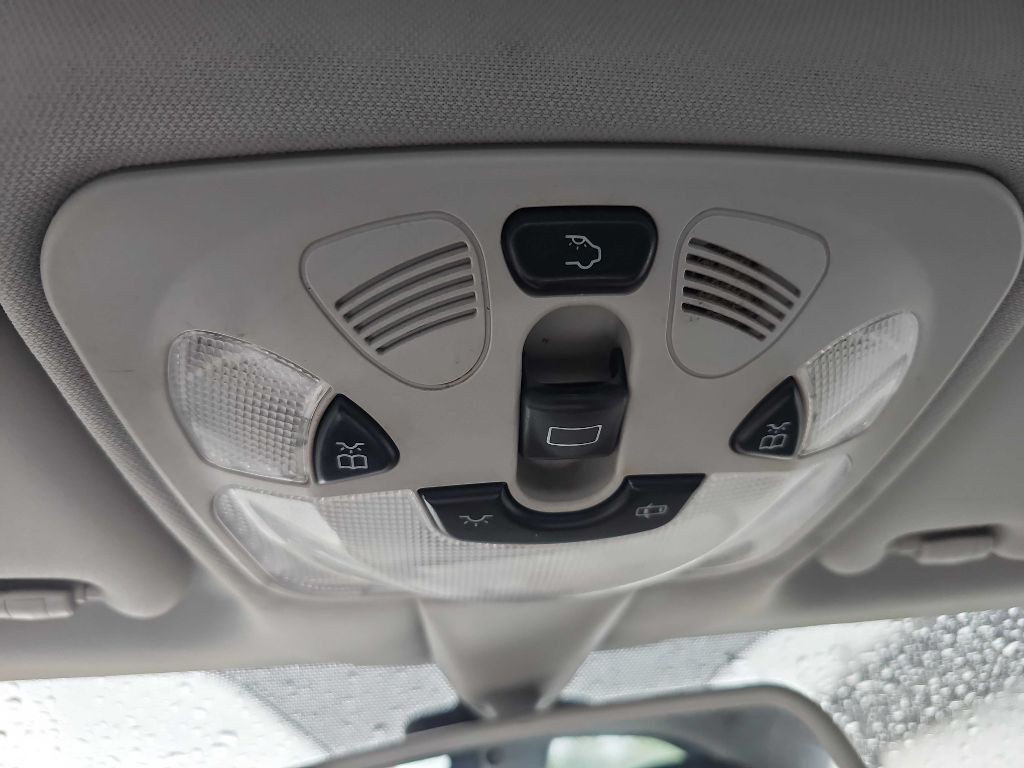 2007 Mercedes-Benz C-Class Image 50