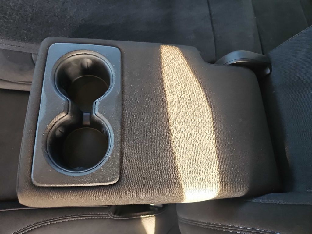 2021 Jeep Cherokee Image 38