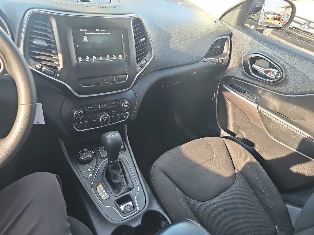 2021 Jeep Cherokee Image 64