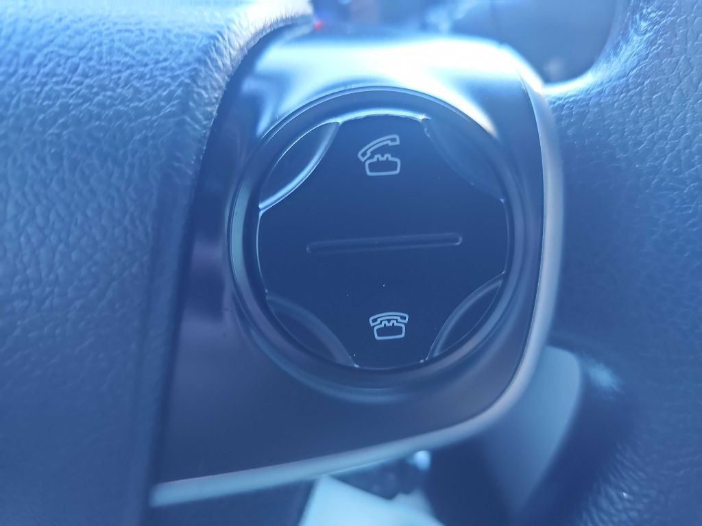 2013 Toyota Camry Image 36