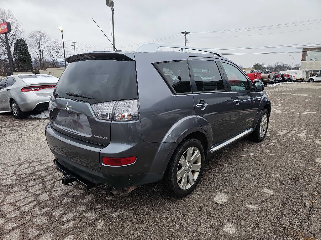 2009 Mitsubishi Outlander Image 3