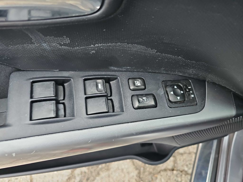 2009 Mitsubishi Outlander Image 27