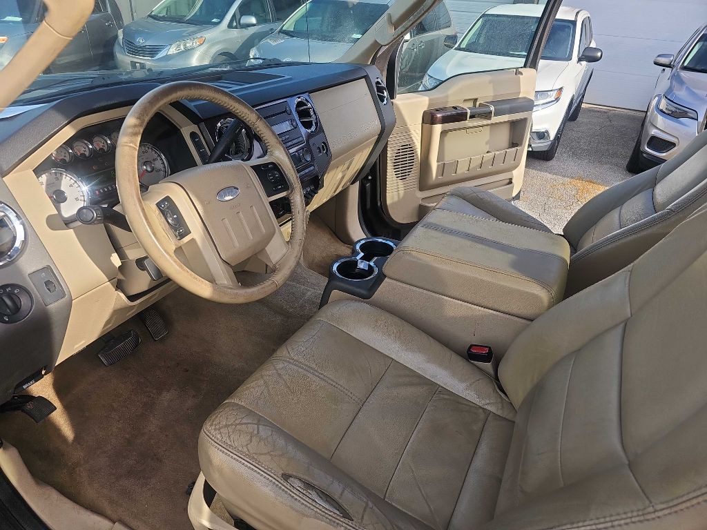 2008 Ford F-350 Image 32