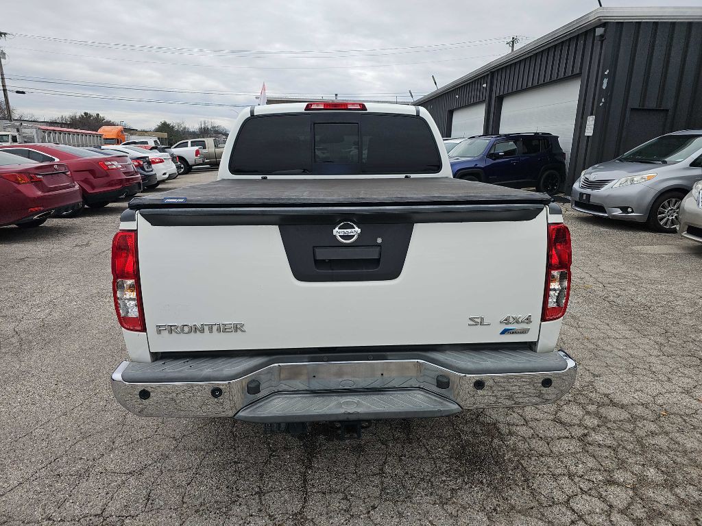 2017 Nissan Frontier Image 9