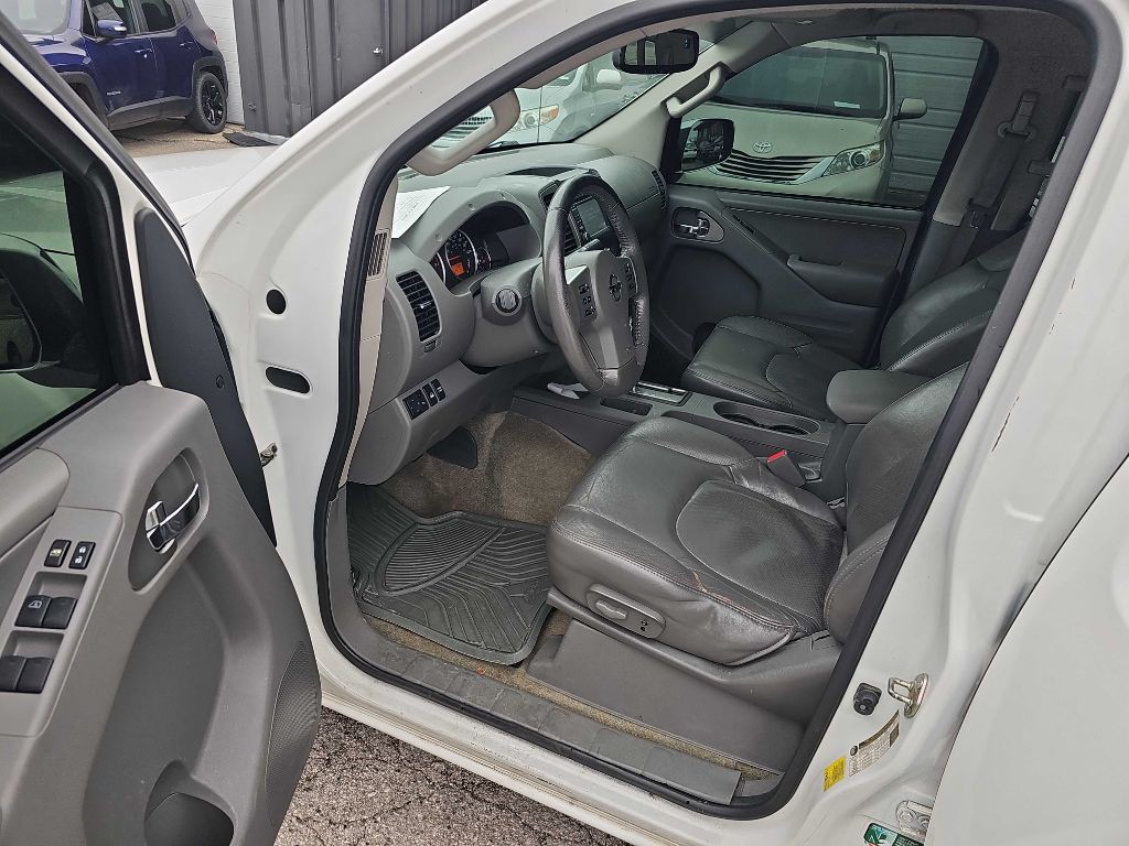 2017 Nissan Frontier Image 23