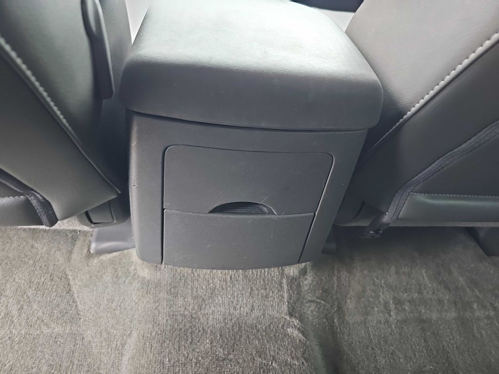 2017 Nissan Frontier Image 33