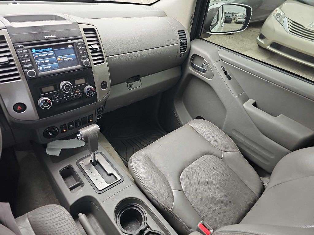 2017 Nissan Frontier Image 58