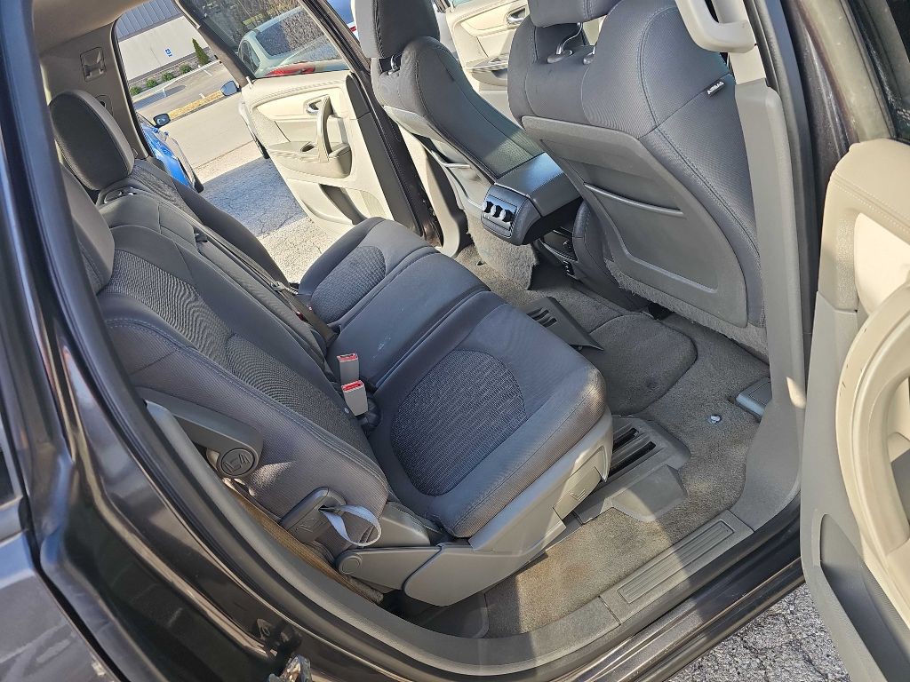 2015 Chevrolet Traverse Image 22