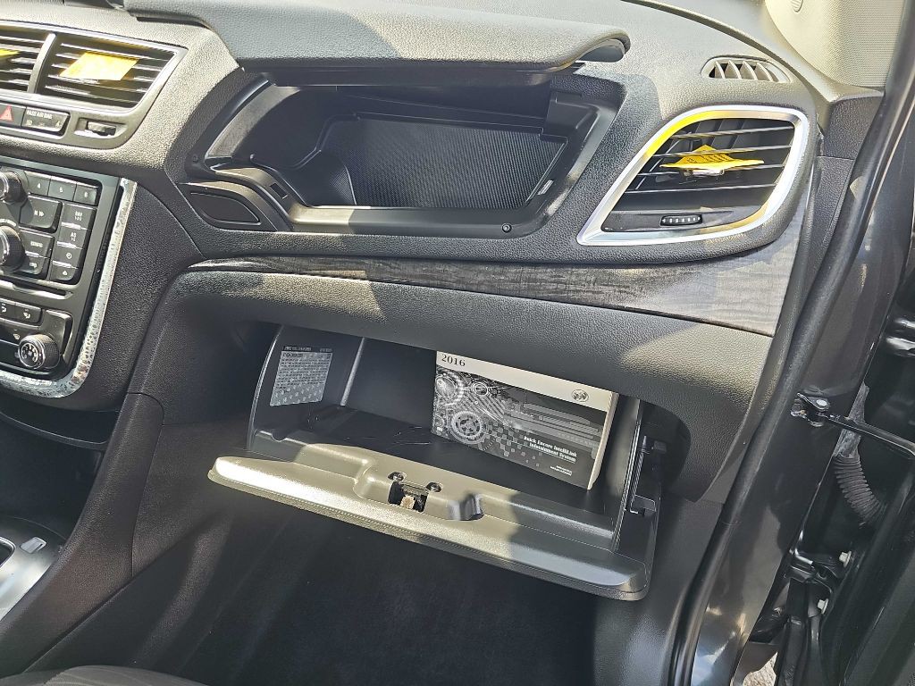 2016 Buick Enclave Image 25