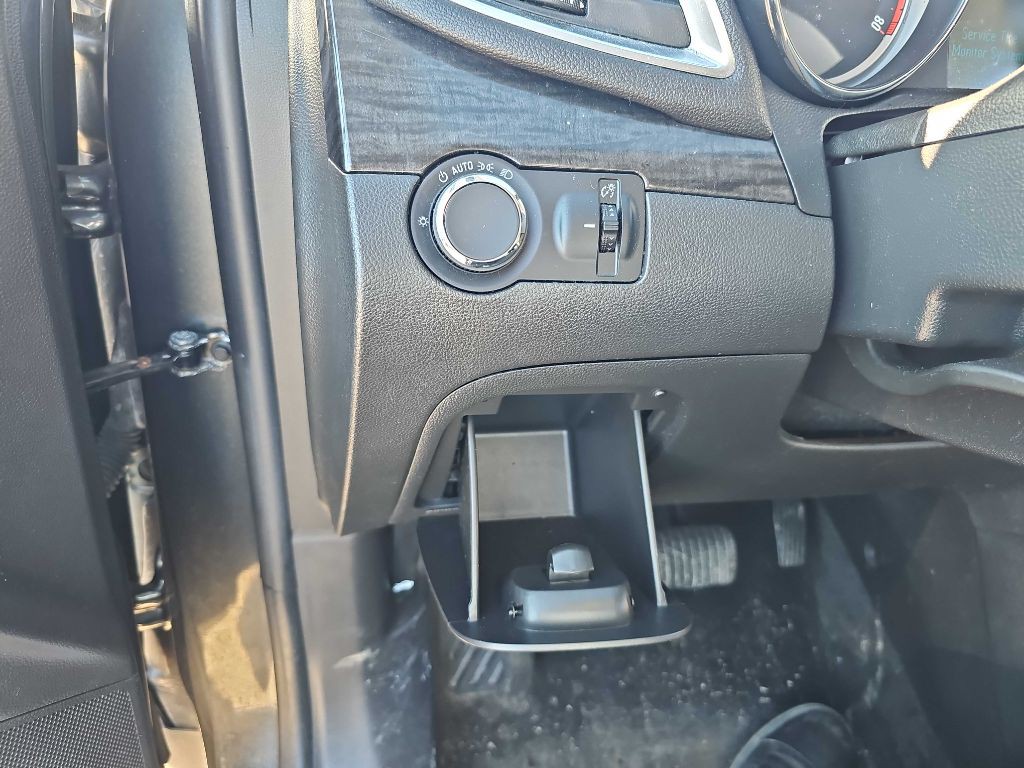 2016 Buick Enclave Image 55