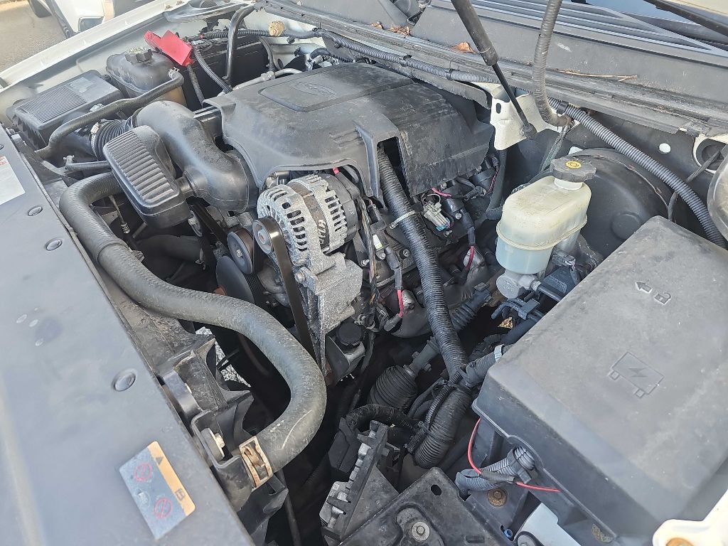 2012 Cadillac Escalade Image 37