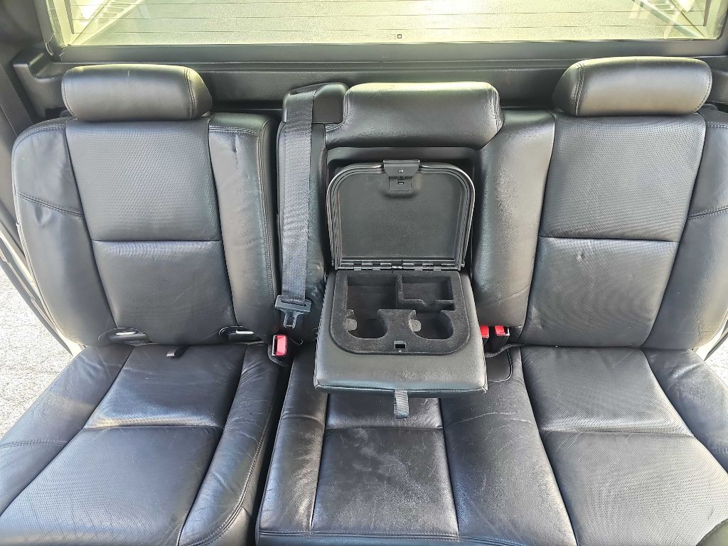 2012 Cadillac Escalade Image 47