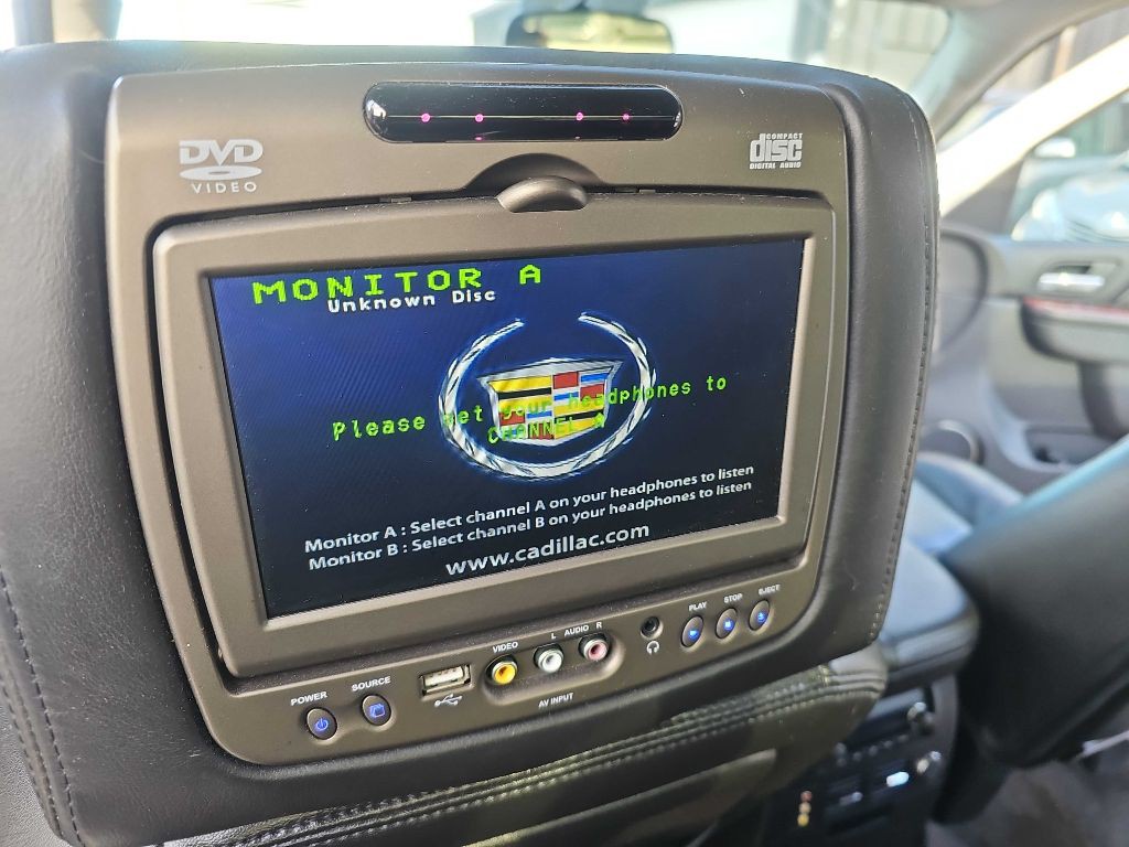 2012 Cadillac Escalade Image 49