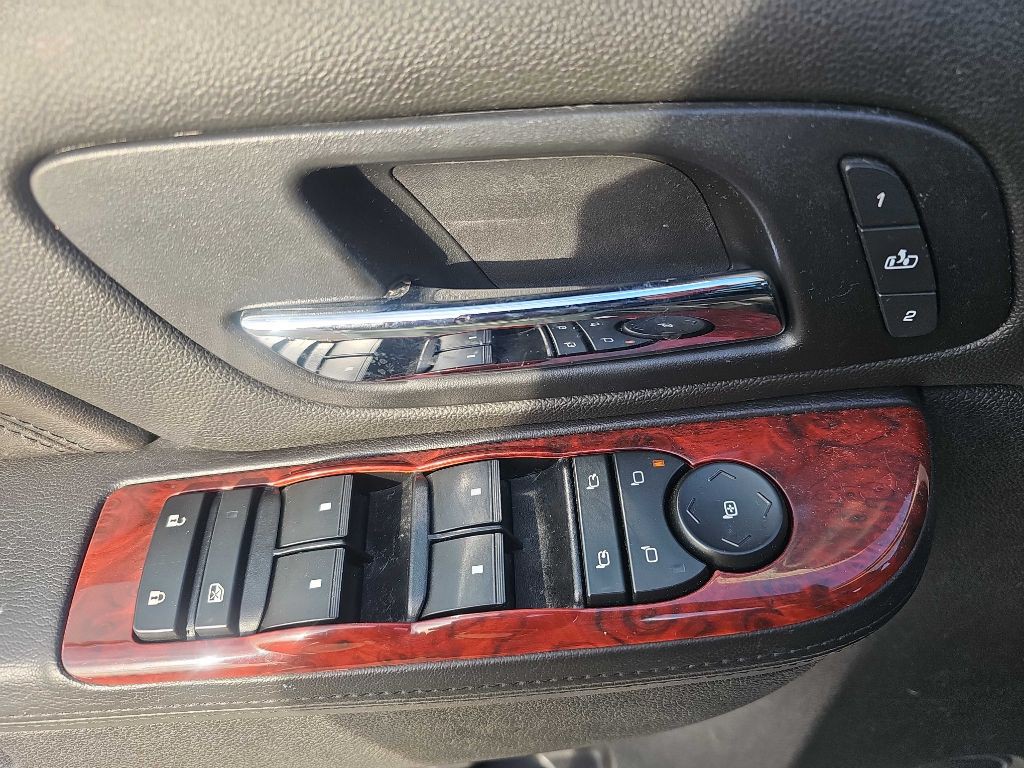 2012 Cadillac Escalade Image 55