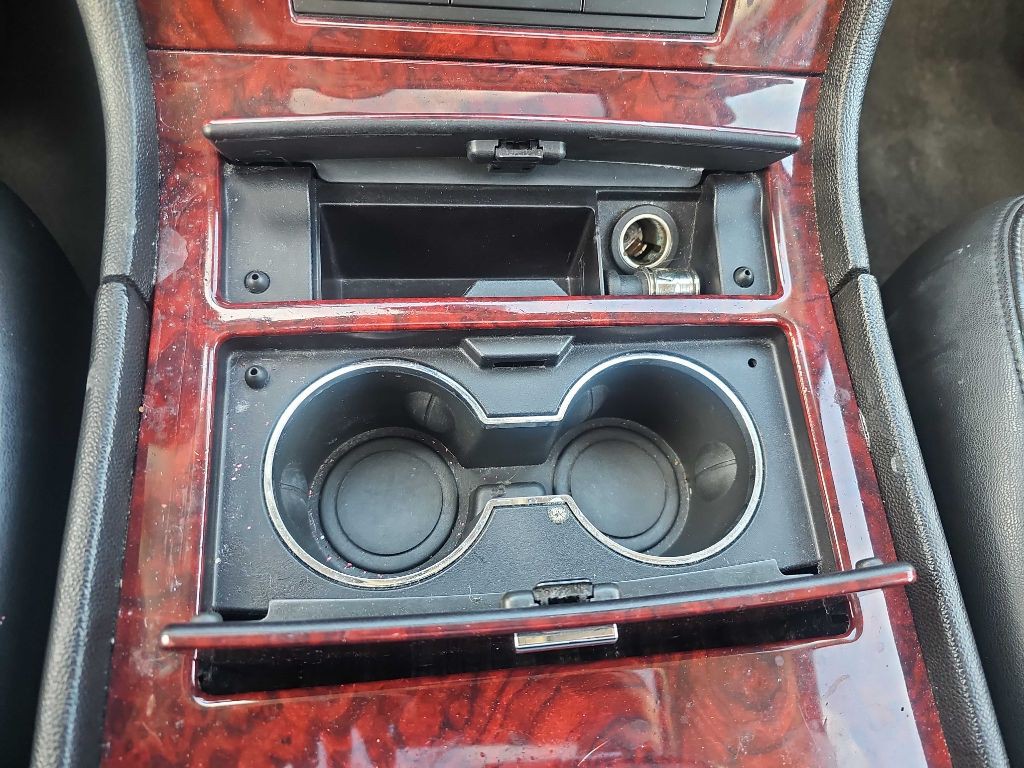 2012 Cadillac Escalade Image 69