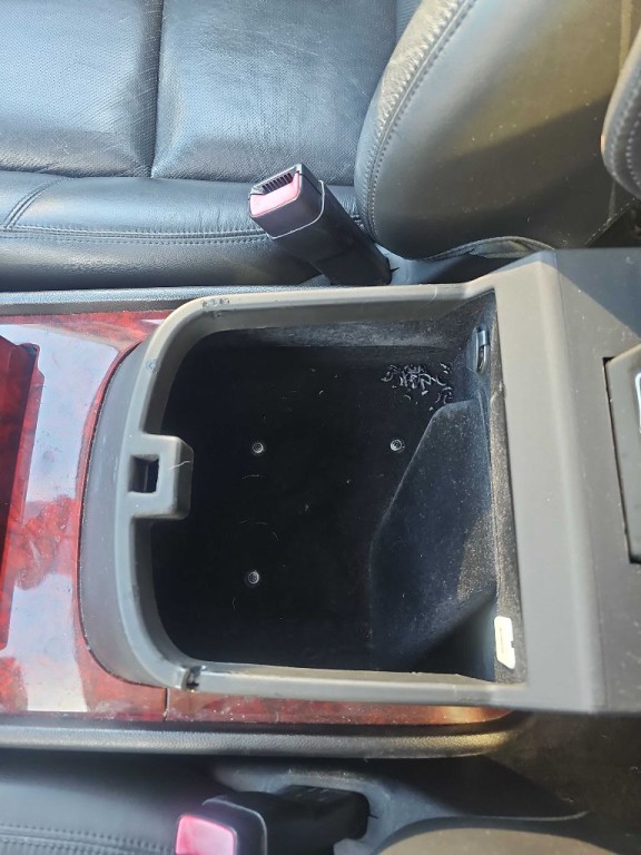 2012 Cadillac Escalade Image 71