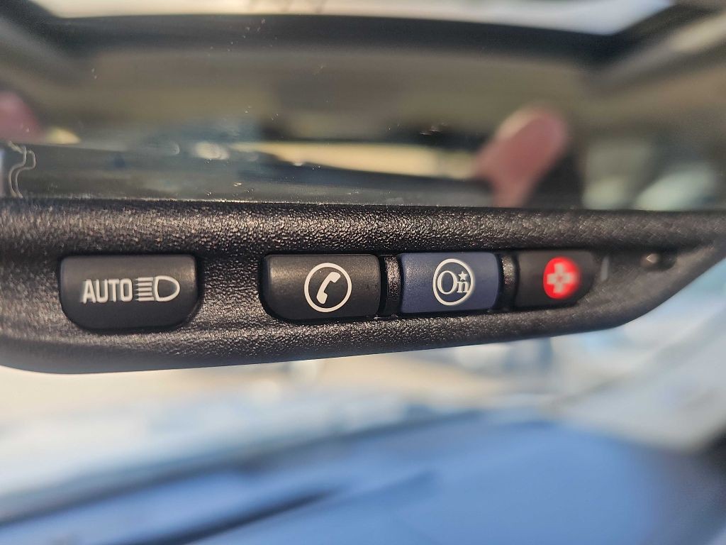 2012 Cadillac Escalade Image 74