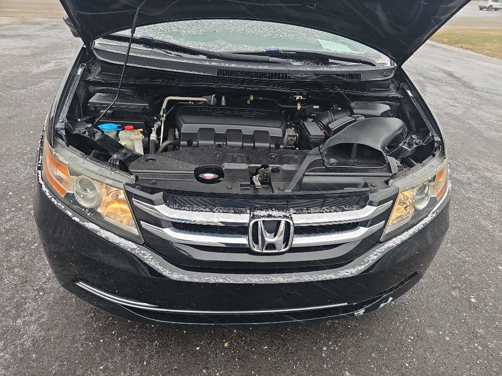 2016 Honda Odyssey Image 14