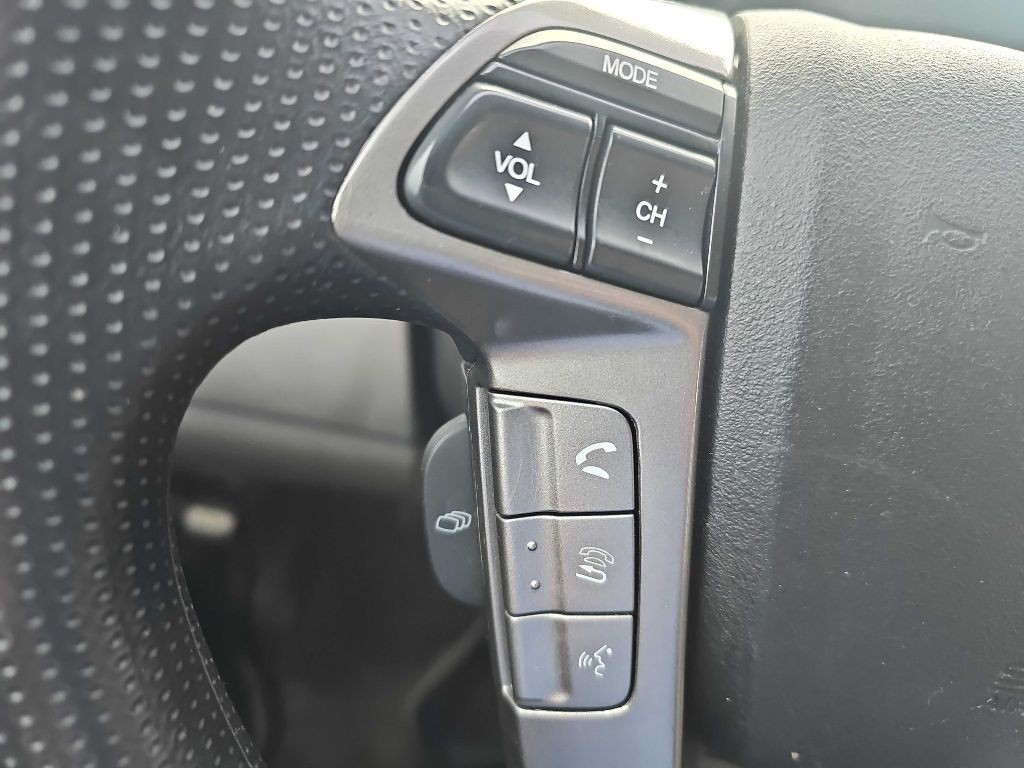 2016 Honda Odyssey Image 38