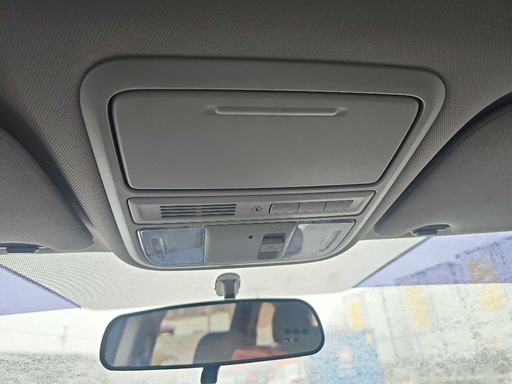 2016 Honda Odyssey Image 56